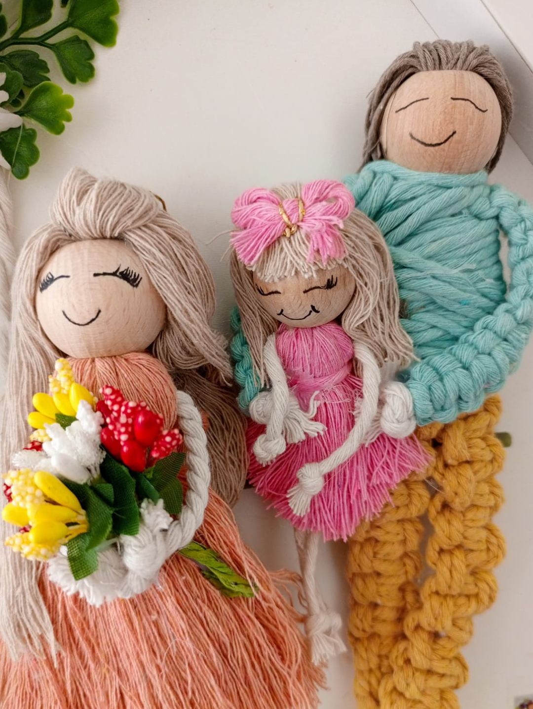 sevimli-aile-beyaz
