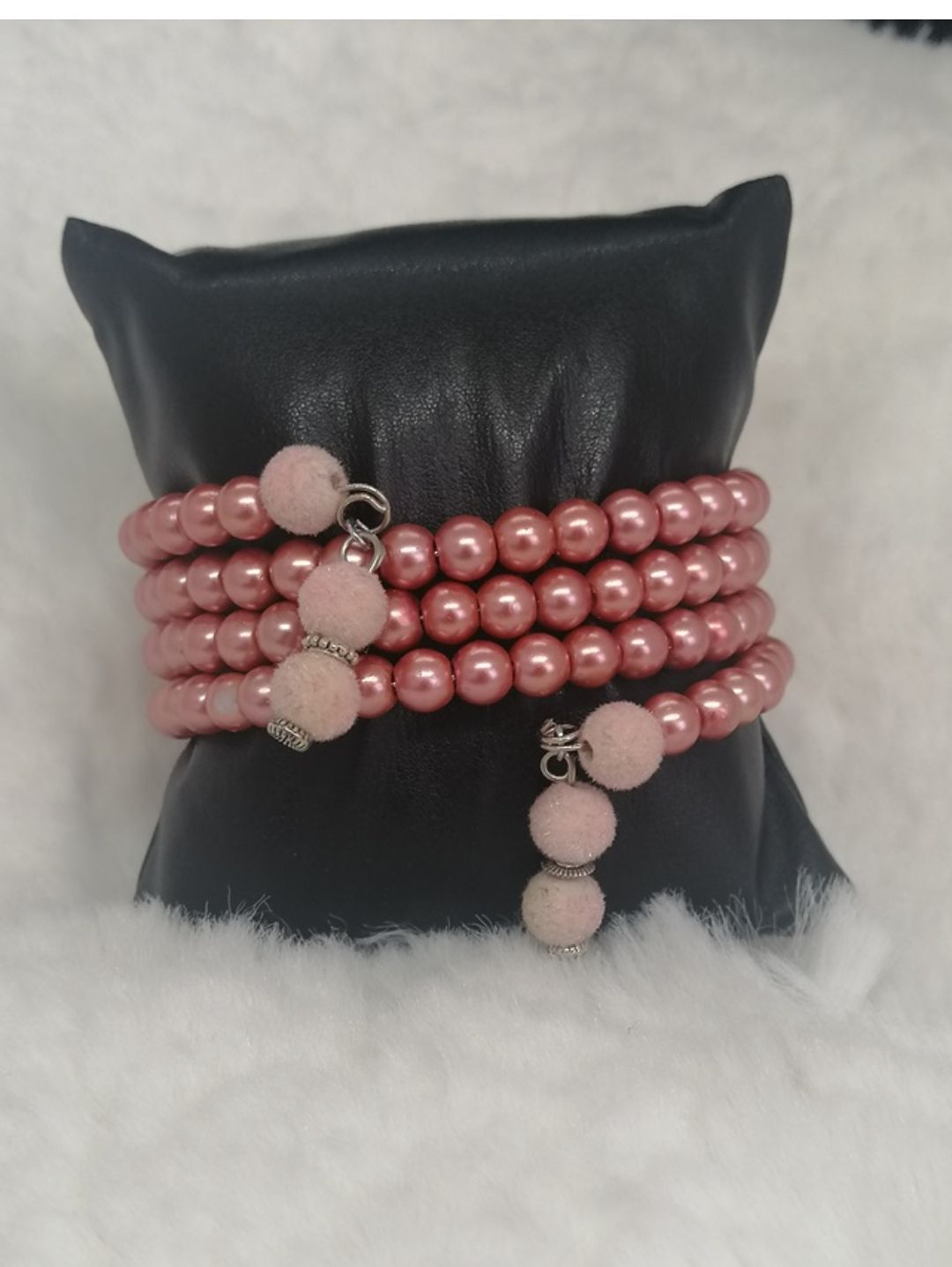 pembe-incili-helezonik-bileklik-pembe