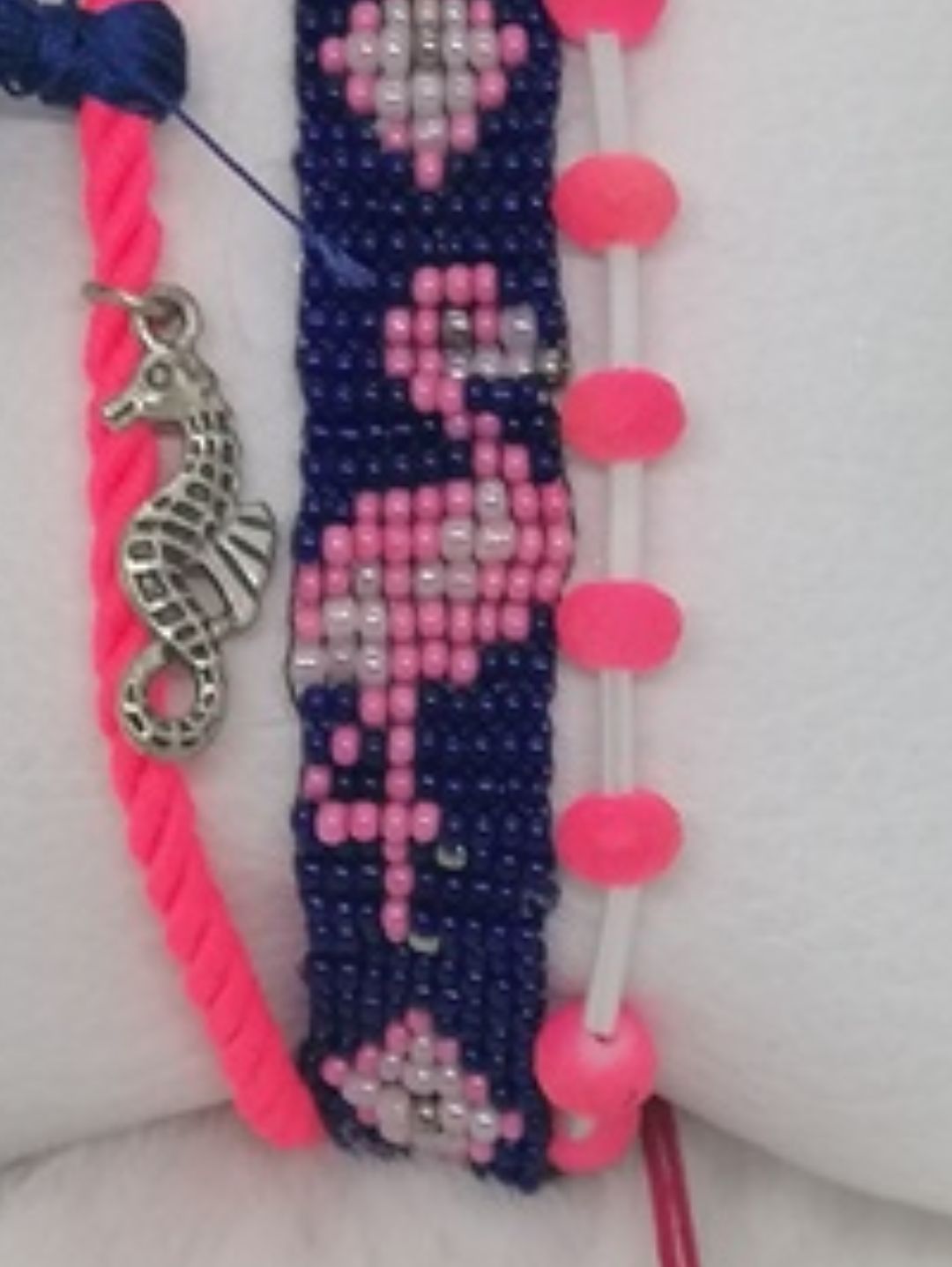 flamingo-desenli-uclu-bileklik-lacivert