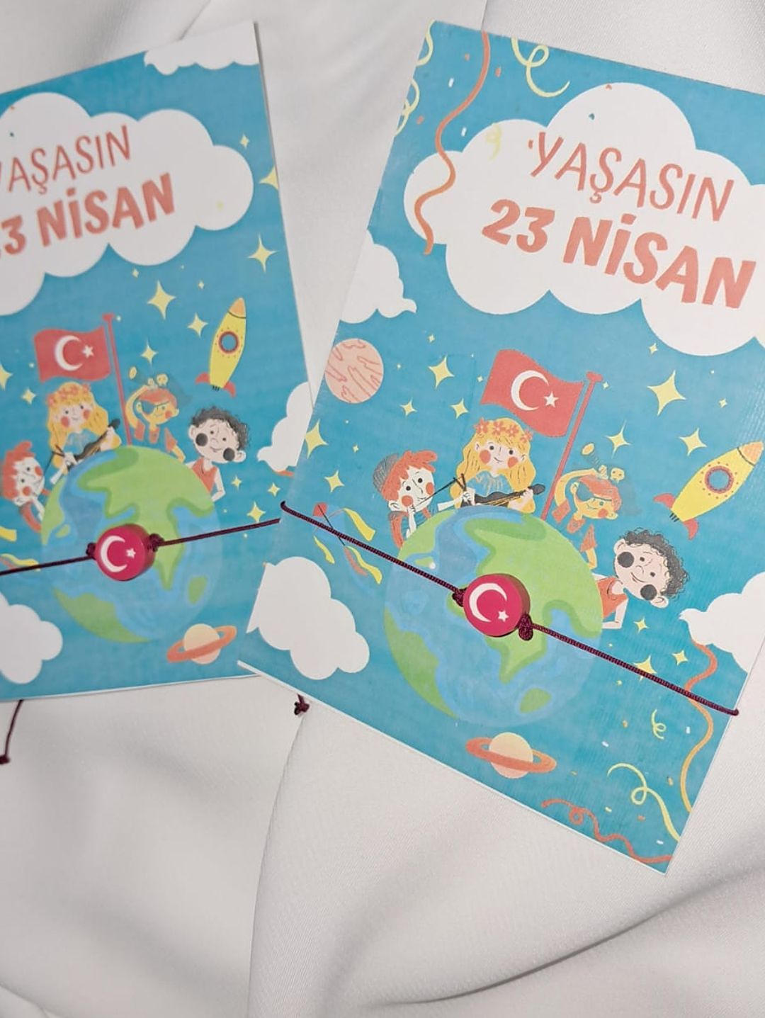 23-nisan-20li-bileklik-bordo