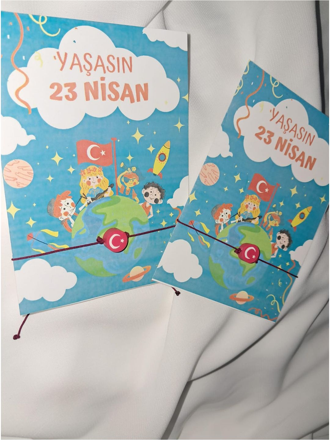 23-nisan-10lu-bileklik-bordo
