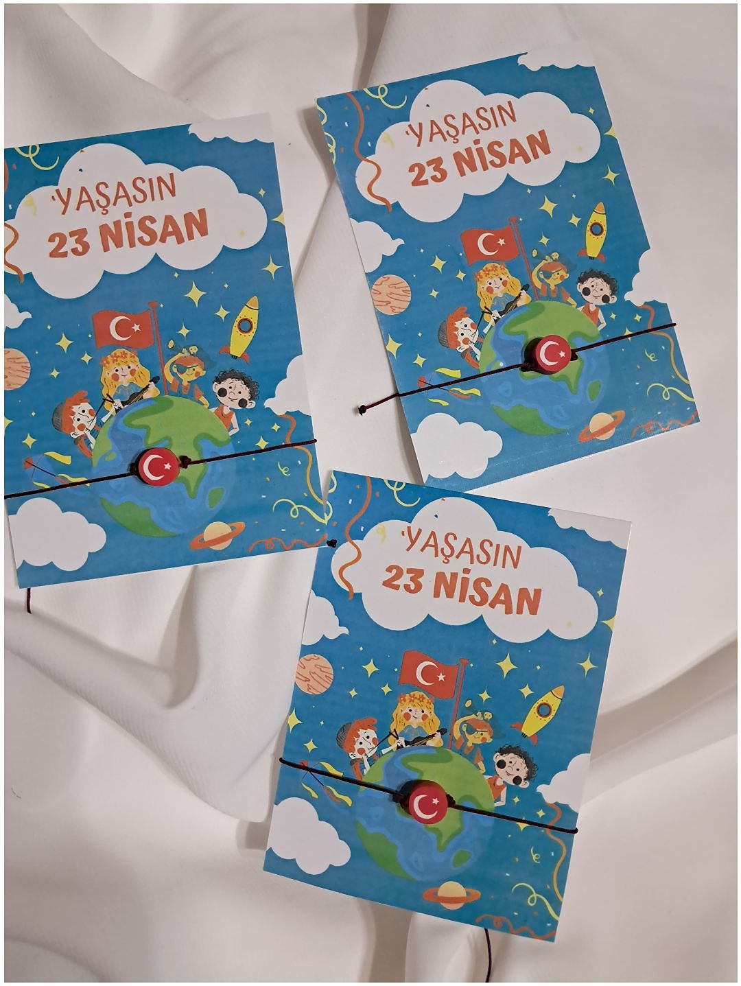 23-nisan-30lu-bileklik-siyah