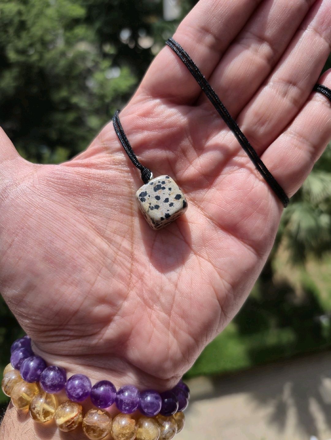 dalmacyali-bildircin-yumurtasi-jasper-kolye