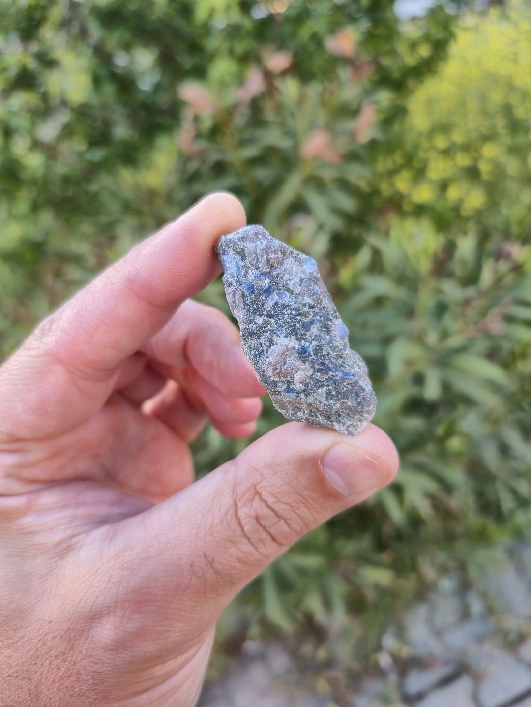 llanite-que-sera-raw-dogal-tas