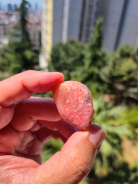Pembe Opal