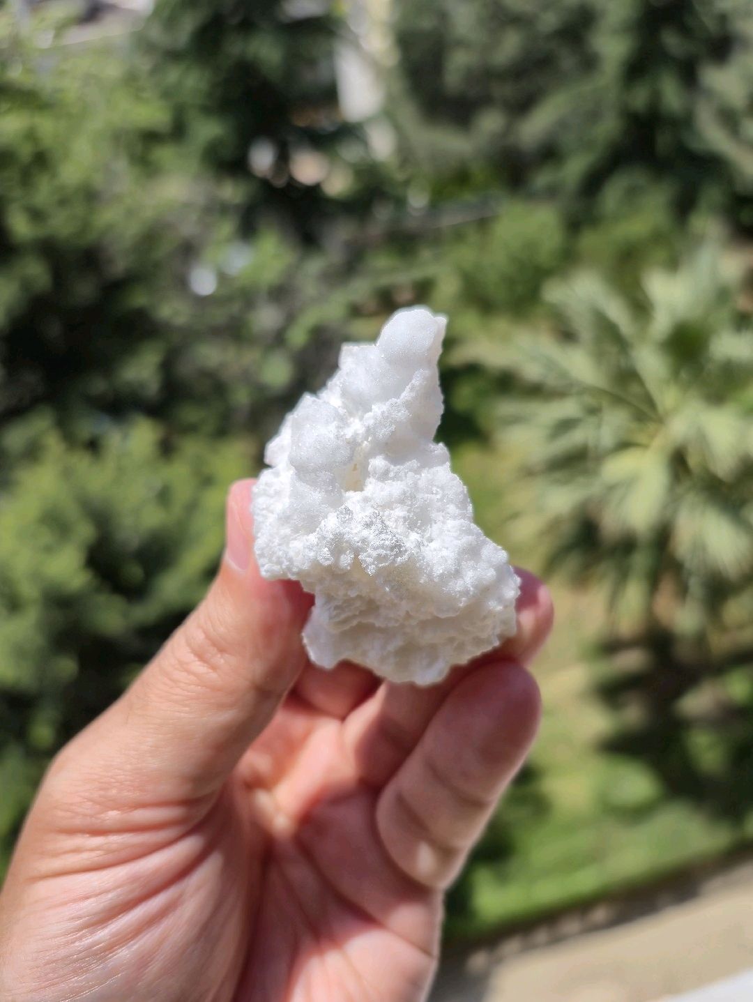 beyaz-aragonit-cave-kalsit-cluster