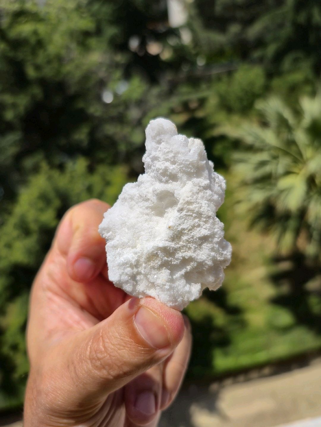beyaz-aragonit-cave-kalsit-cluster
