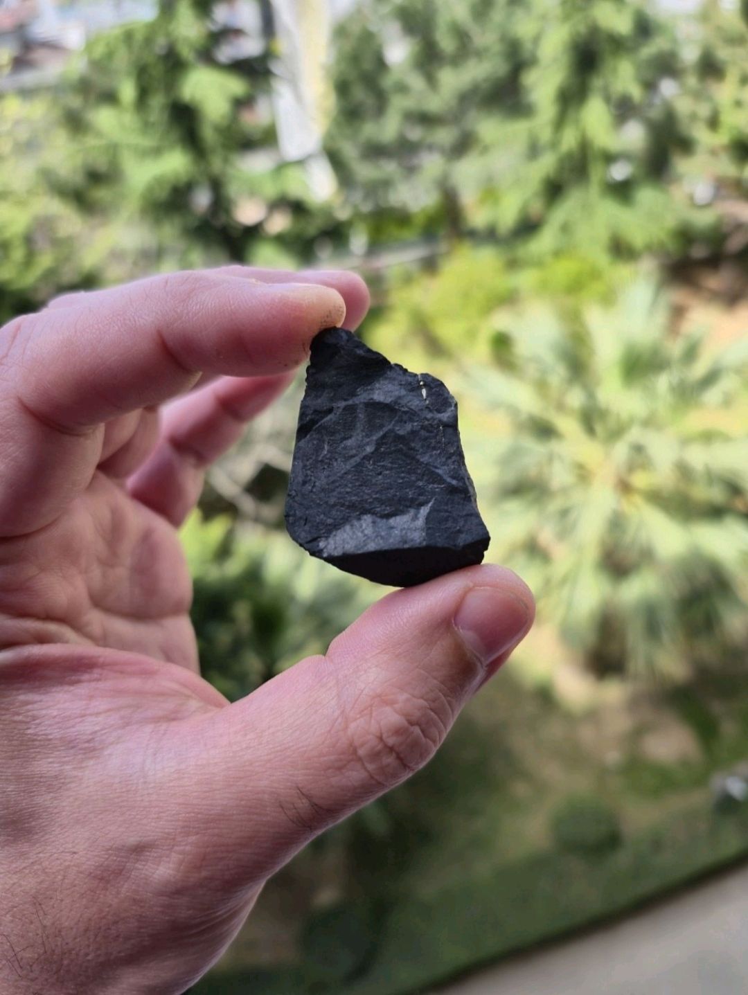 sungit-sungit-shungite-tasi