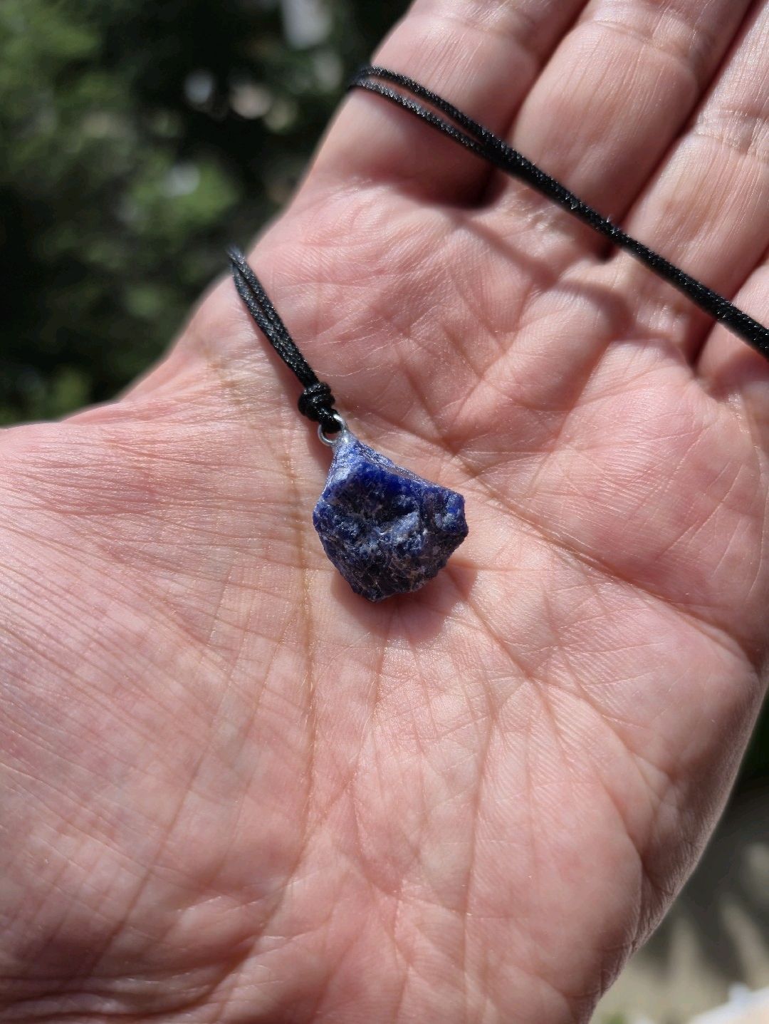 sodalit-raw-dogal-tas-kolye