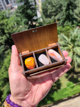 Mokait Jasper, Pembe Kuvars, Akik