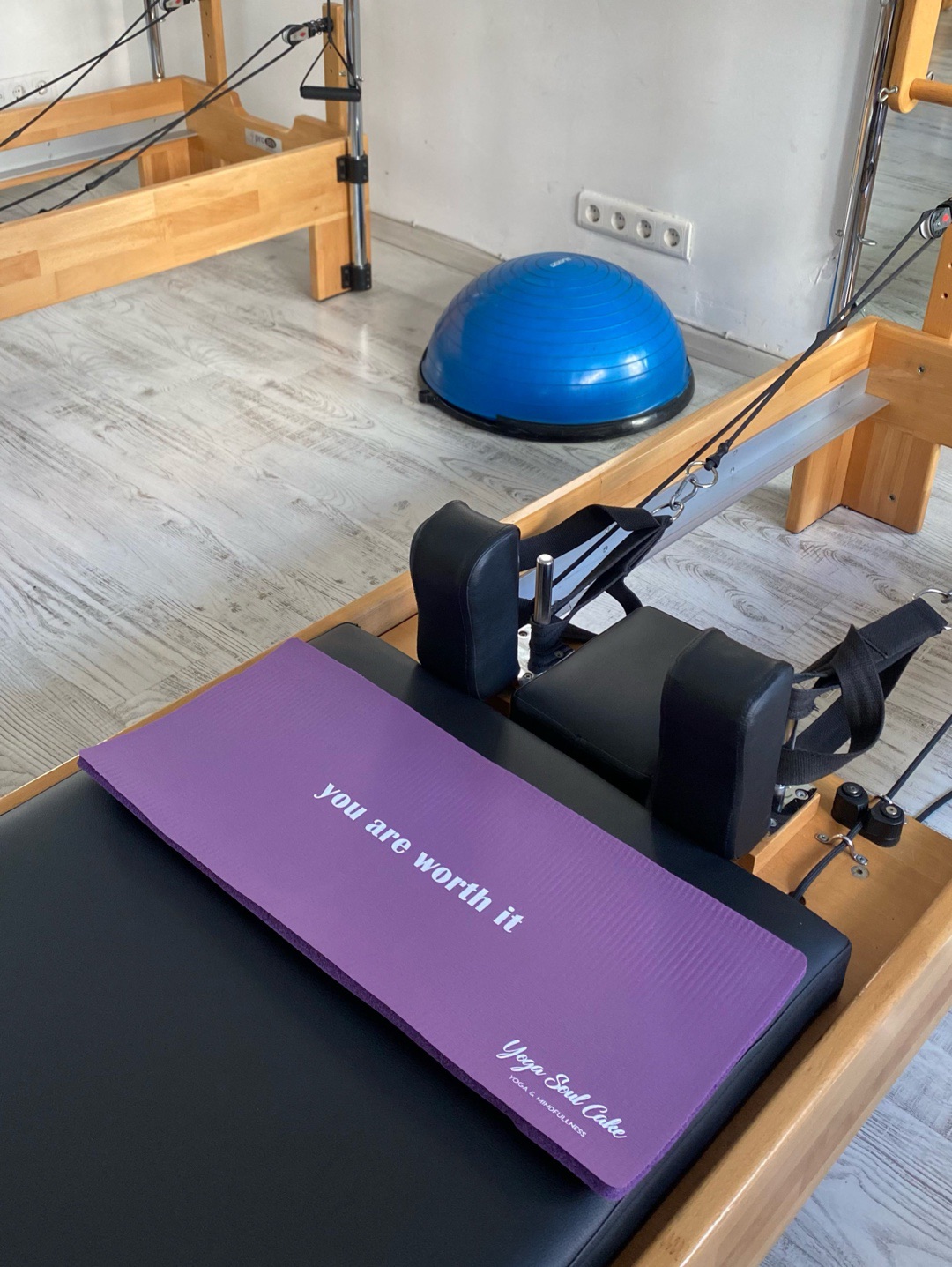 yoga-pilates-icin-diz-dirsek-kalca-koruyucu-mat-mor