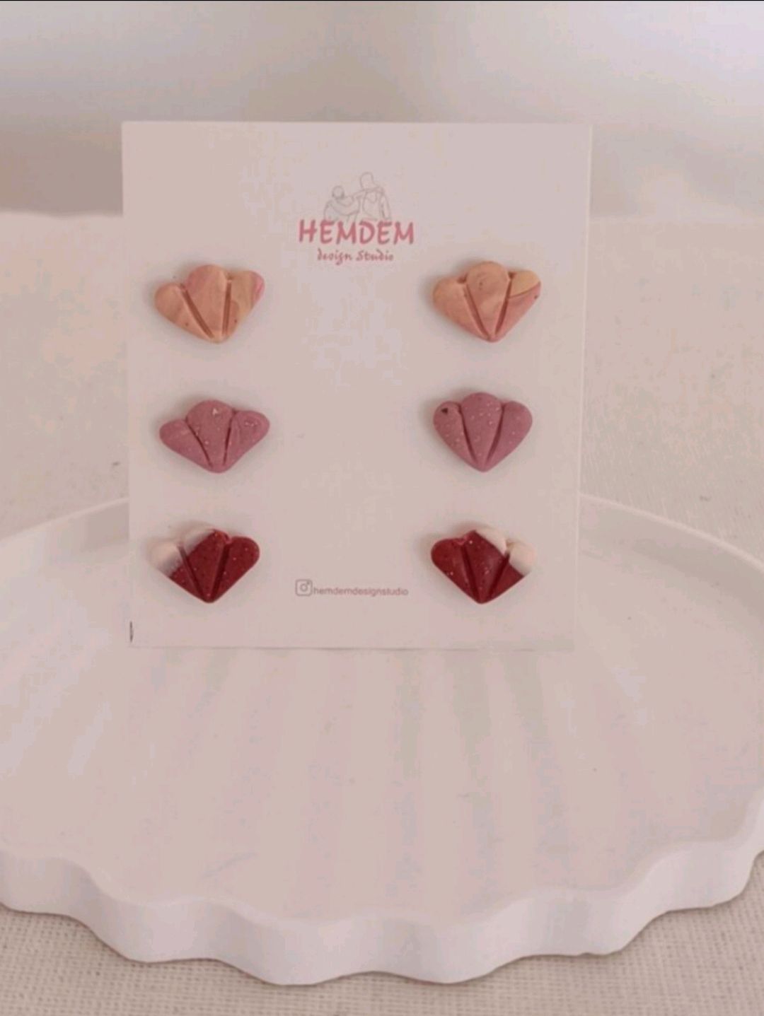 Sarımsı pembe