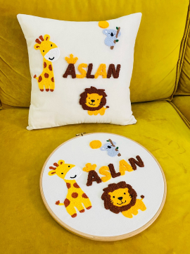 Punch Bebek Yastık Ve Kapı Süsü İkili Set Çok Renkli