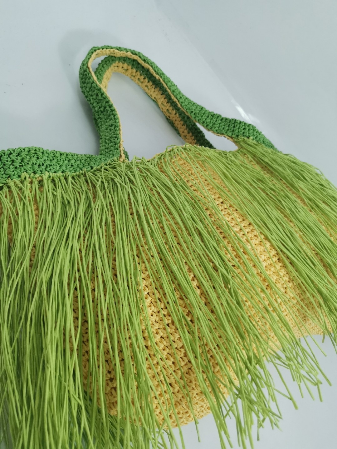 puskullu-acik-yesil-sari