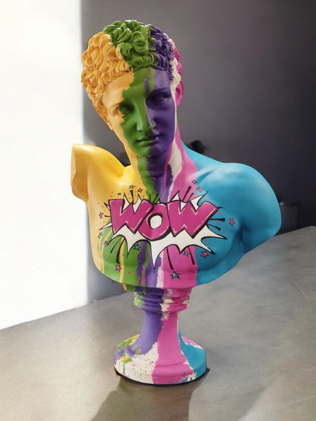 buyuk-pop-art-tasarimli-antik-bust-heykeli-modern-ev-dekoru-cok-renkli