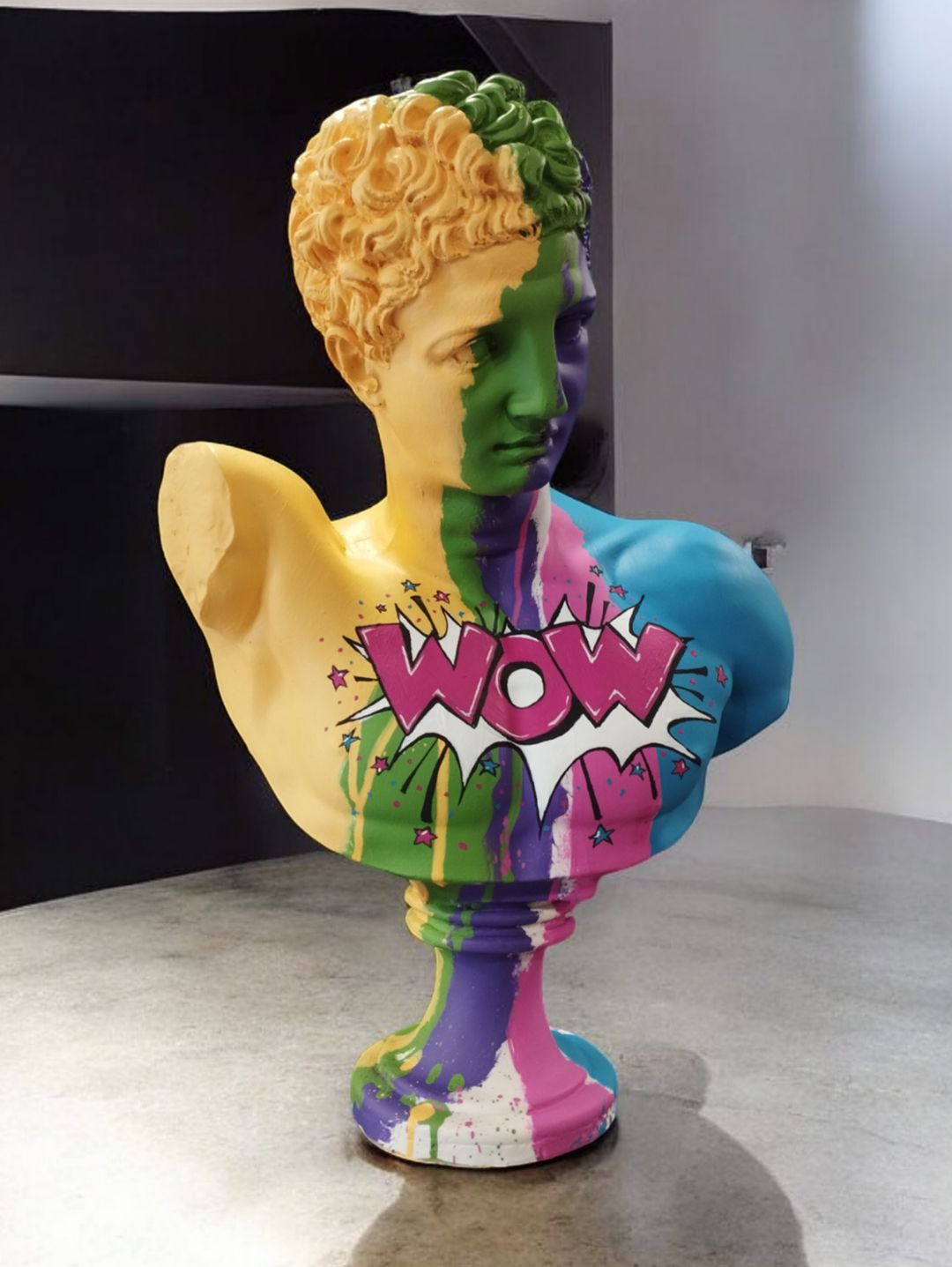 buyuk-pop-art-tasarimli-antik-bust-heykeli-modern-ev-dekoru-cok-renkli