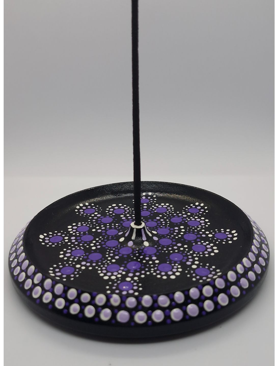 dot-mandala-tutsuluk-mor