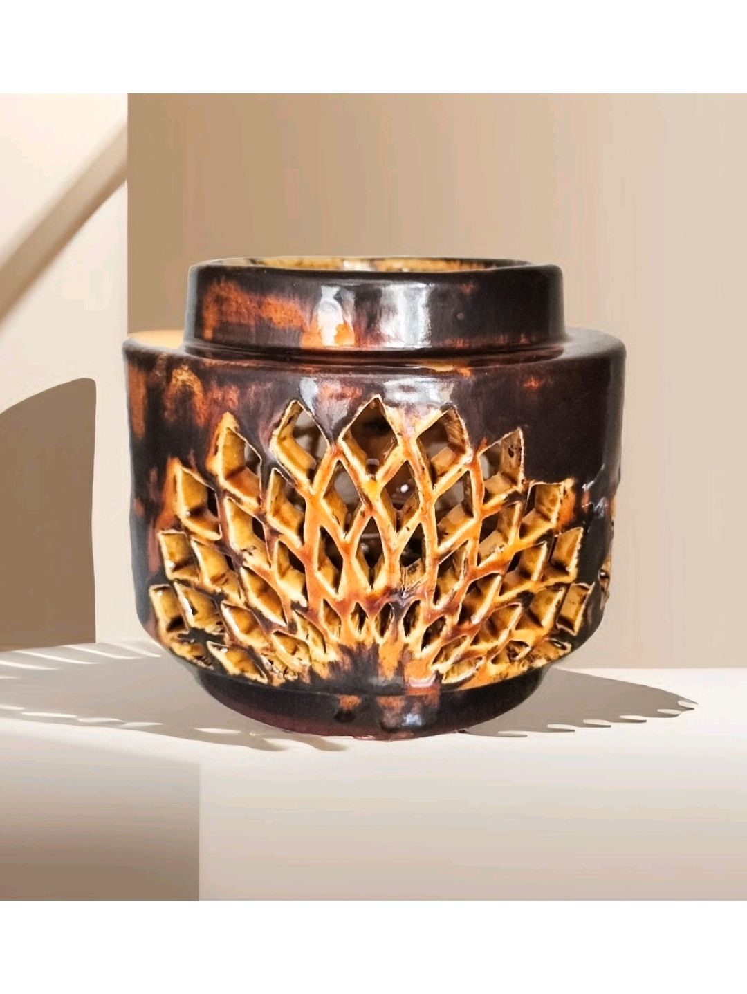 laterna-tlayt-safir-rengi