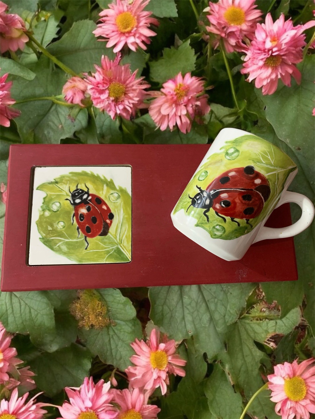 anneler-gunu-uc-boyutlu-el-boyama-kupali-sunumluk-mug