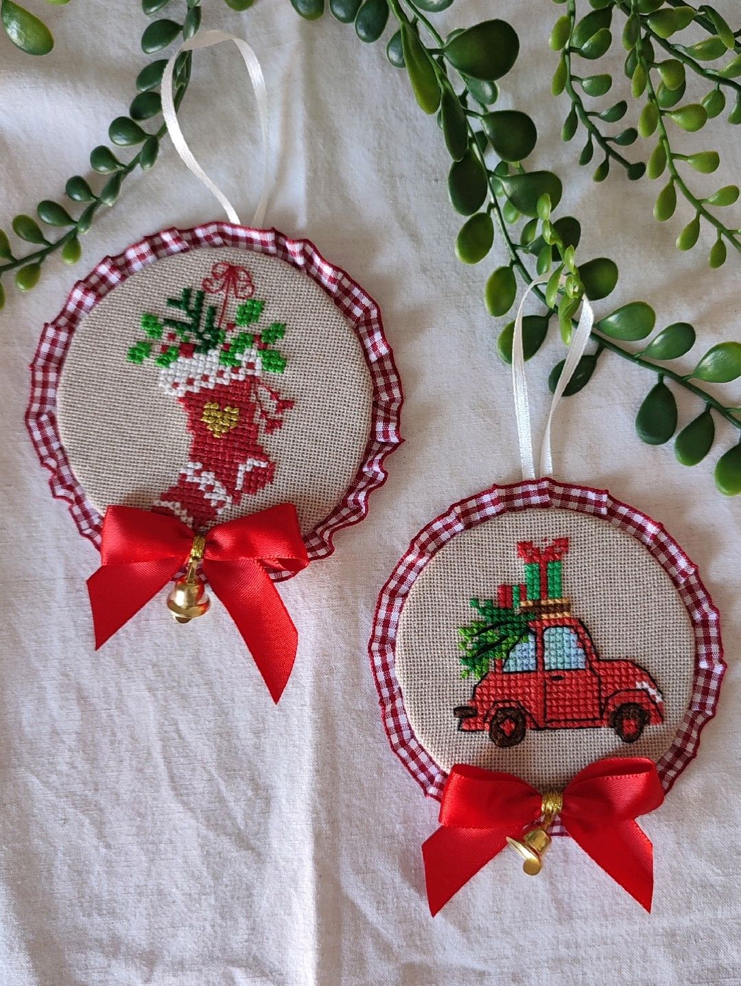 cam-agaci-susleri-kirmizi