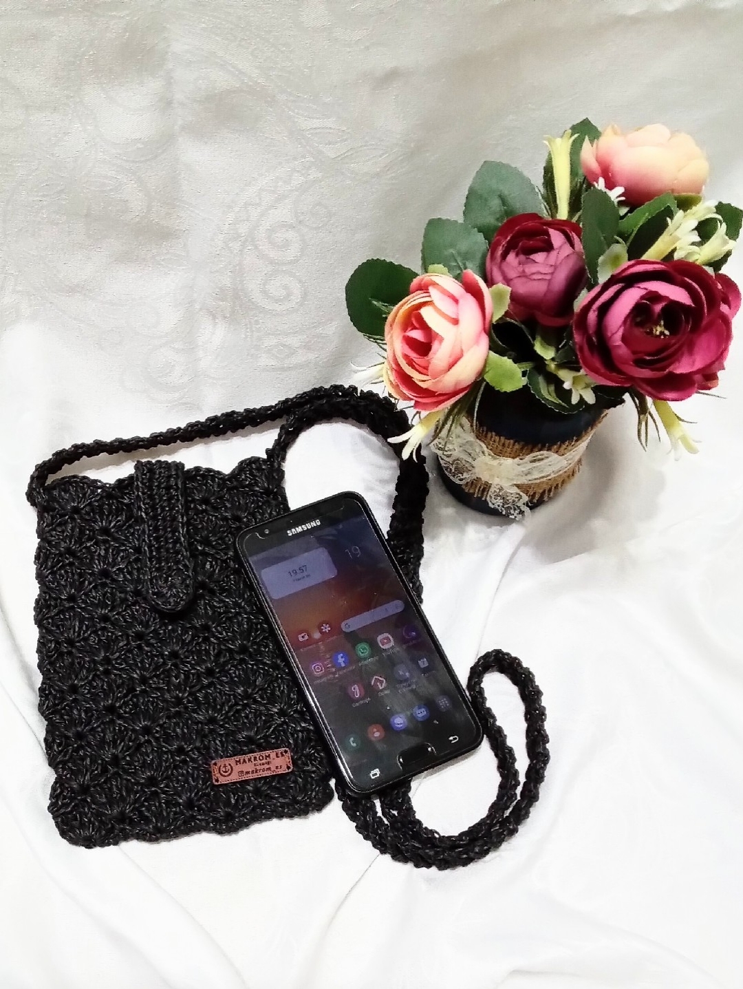 telefon-cantasi-siyah-siyah