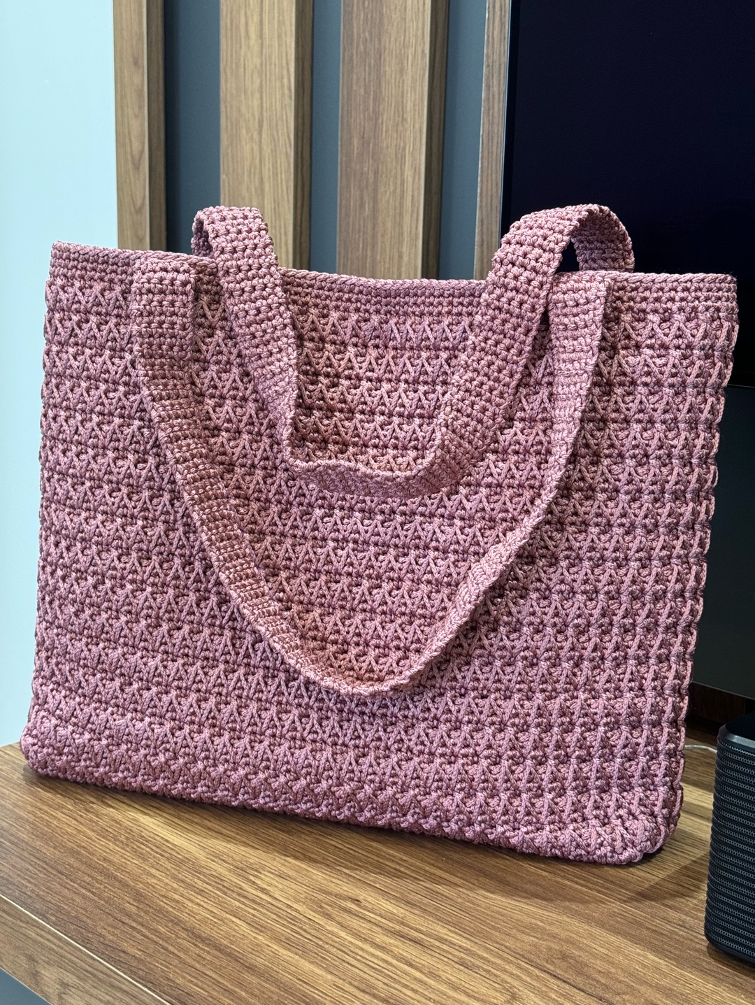 kol-cantasi-pembe