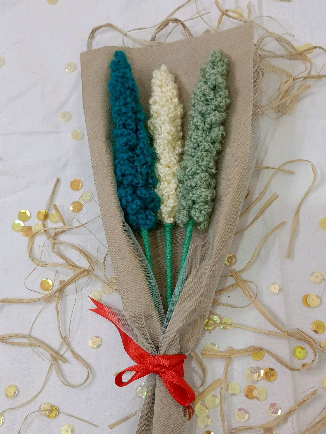 orgul-lavanta-buketi-cok-renkli