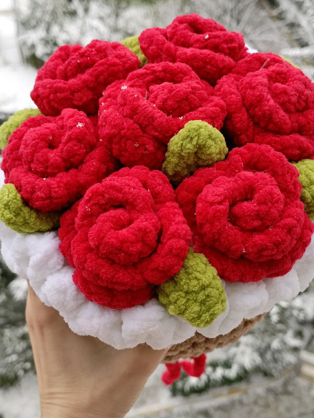pelus-cicek-buketi-gul-kirmizi