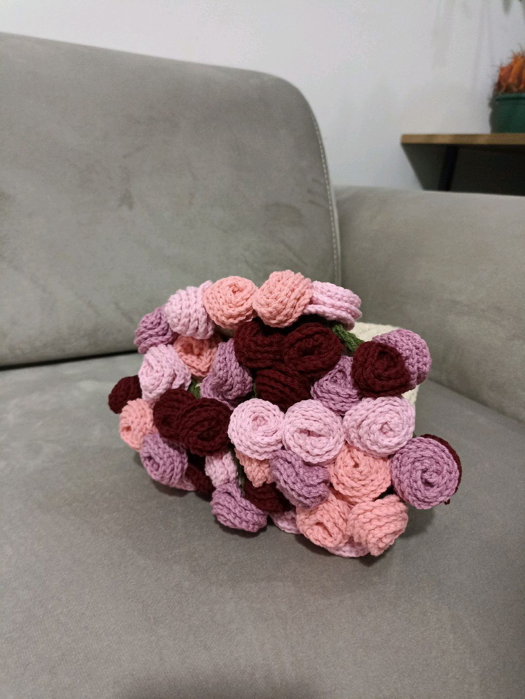 gul-buket-battaniye-cesitleri---el-yapimi-buket-battaniye-pembe
