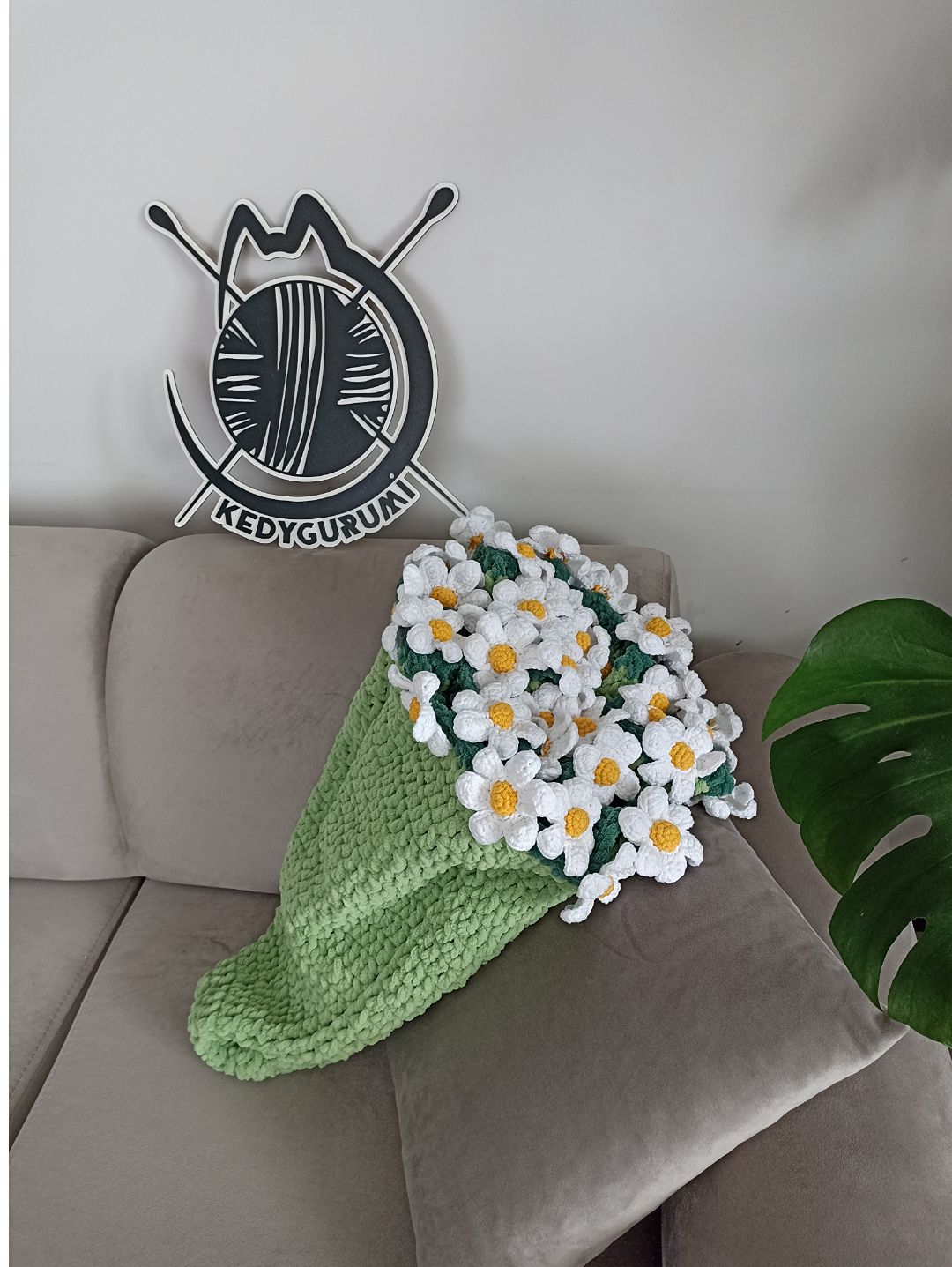 yumos-papatya-buket-battaniye---el-orgusu-acik-yesil