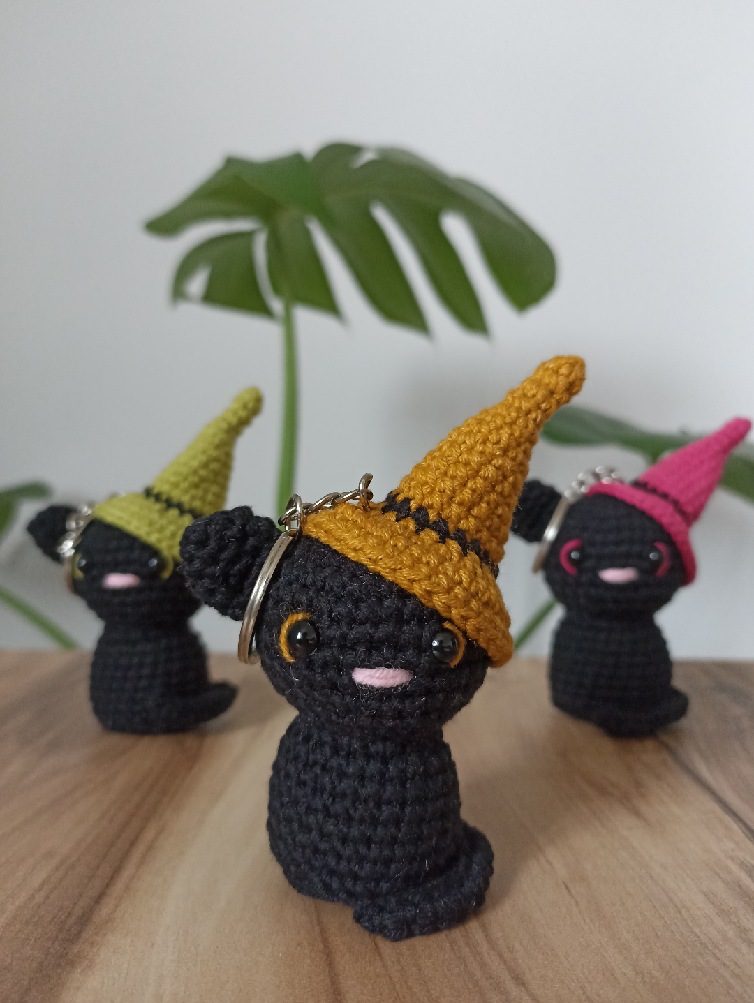 cadi-sapkali-kedi-amigurumi-anahtarlik---canta-susu-hardal-rengi