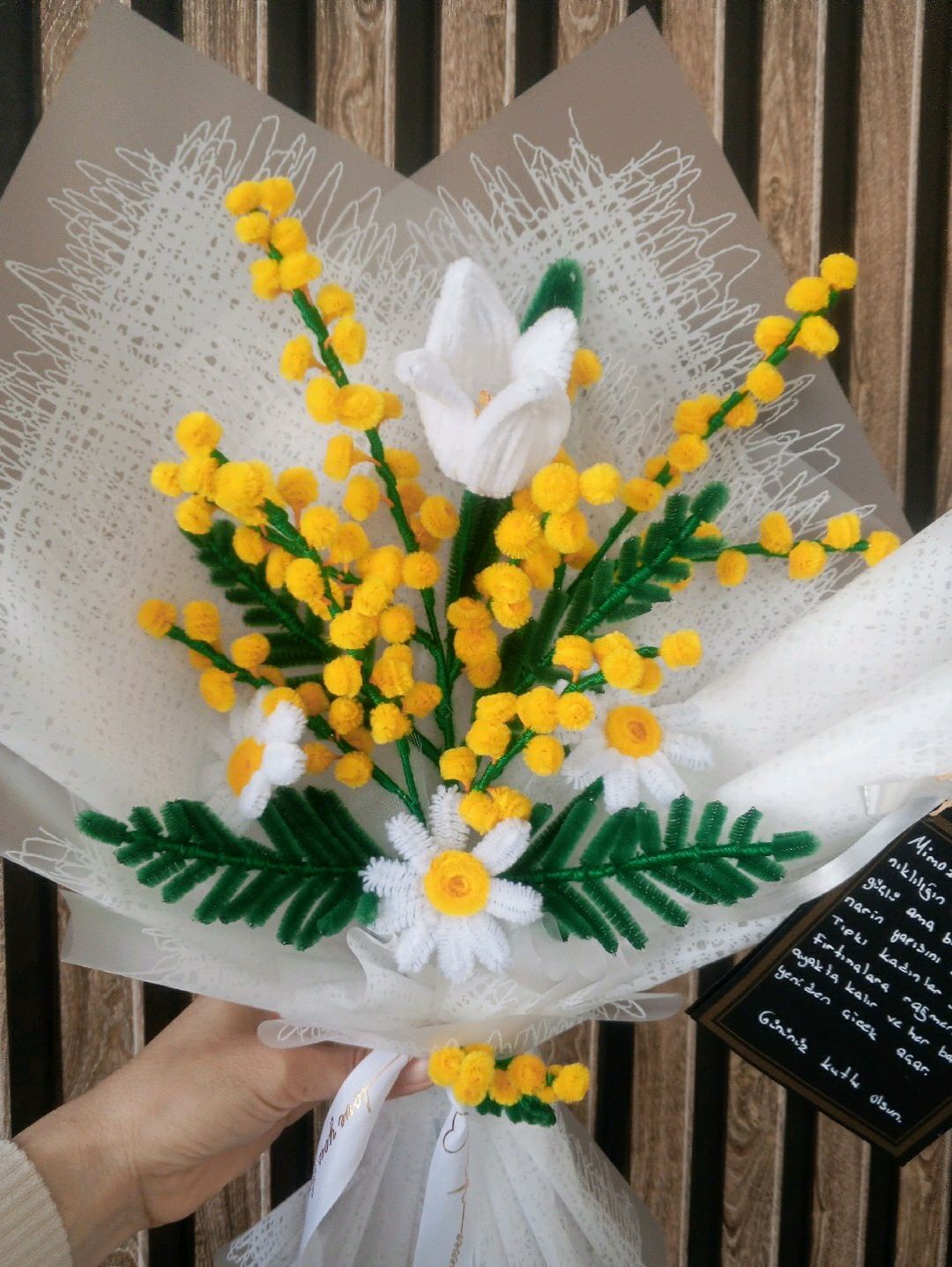 sonil-mimoza-buketi-sari