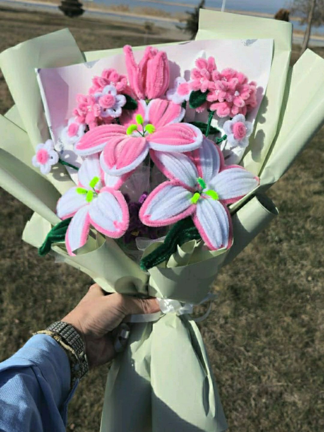 sonil-pembe-zambak-buketi-pembe