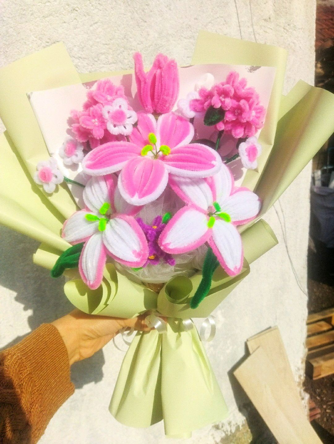 sonil-pembe-zambak-buketi-pembe