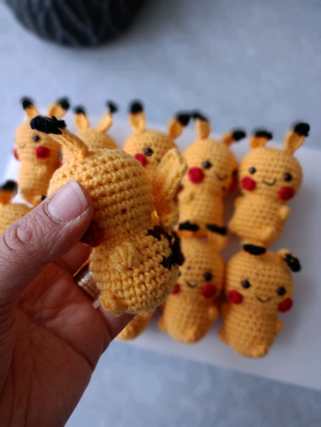 pikachu-amigurimi-anahtarlik-sari