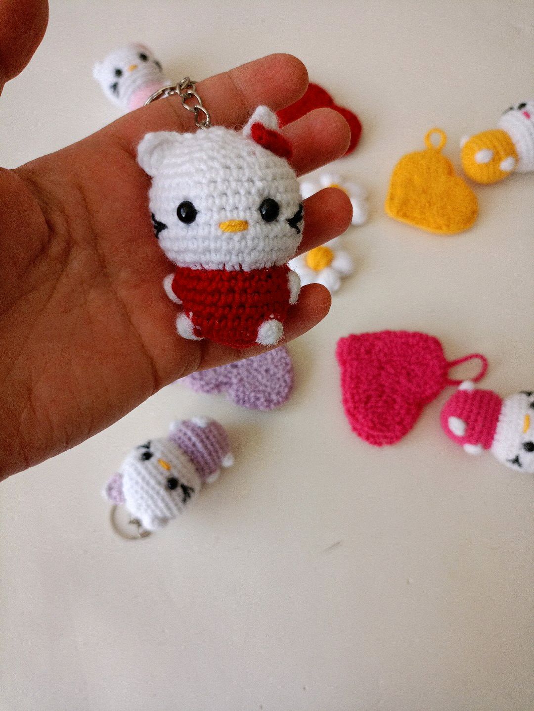 hello-kitty-anahtarlik-cok-renkli