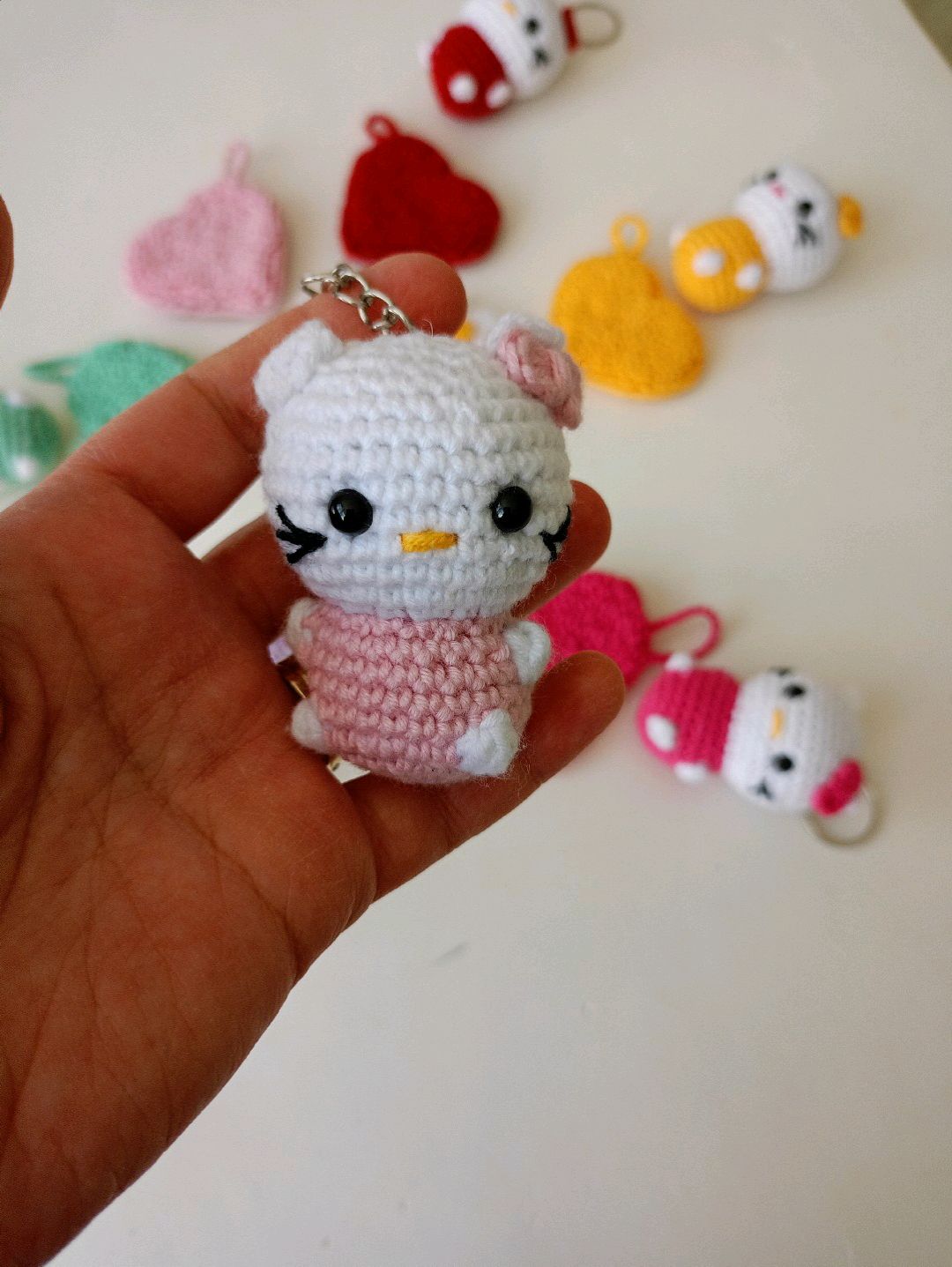 hello-kitty-anahtarlik-cok-renkli