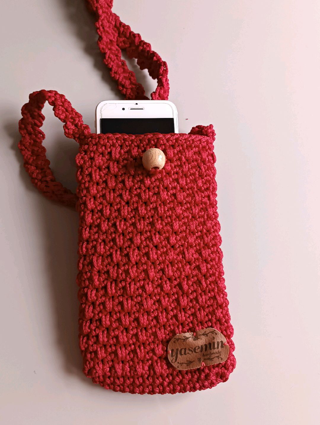 telefon-cantasi-kirmizi