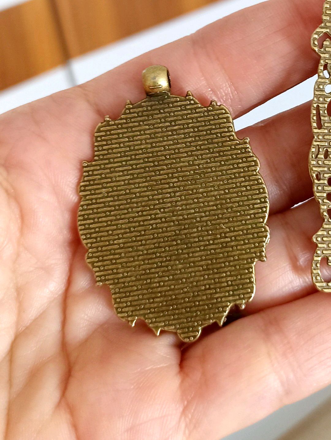 vintage-lady-kadin-pendant-kolye-ucu-bronz-rengi