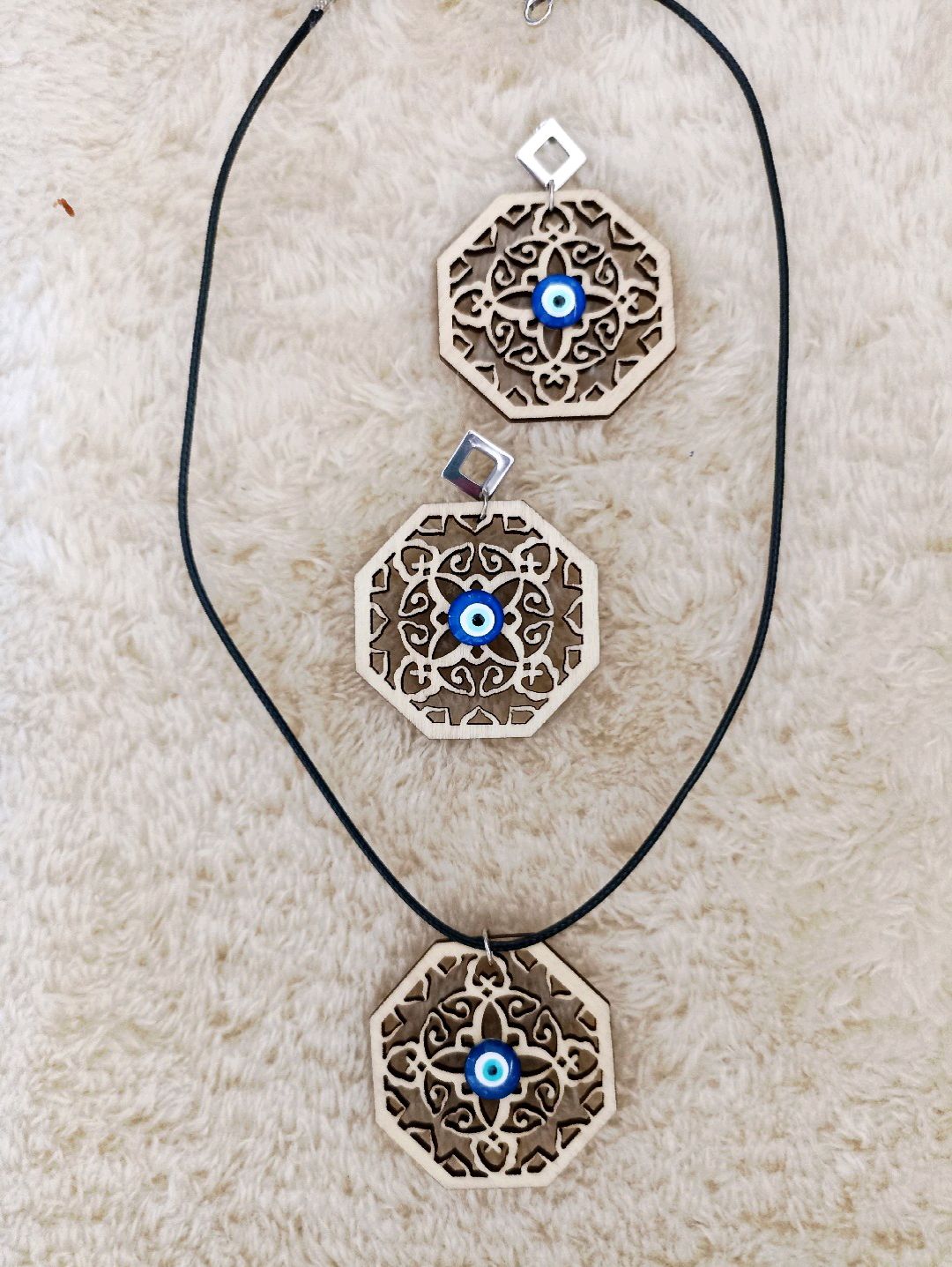 ahsap-nazar-boncuklu-kolye-kupe-set-bej