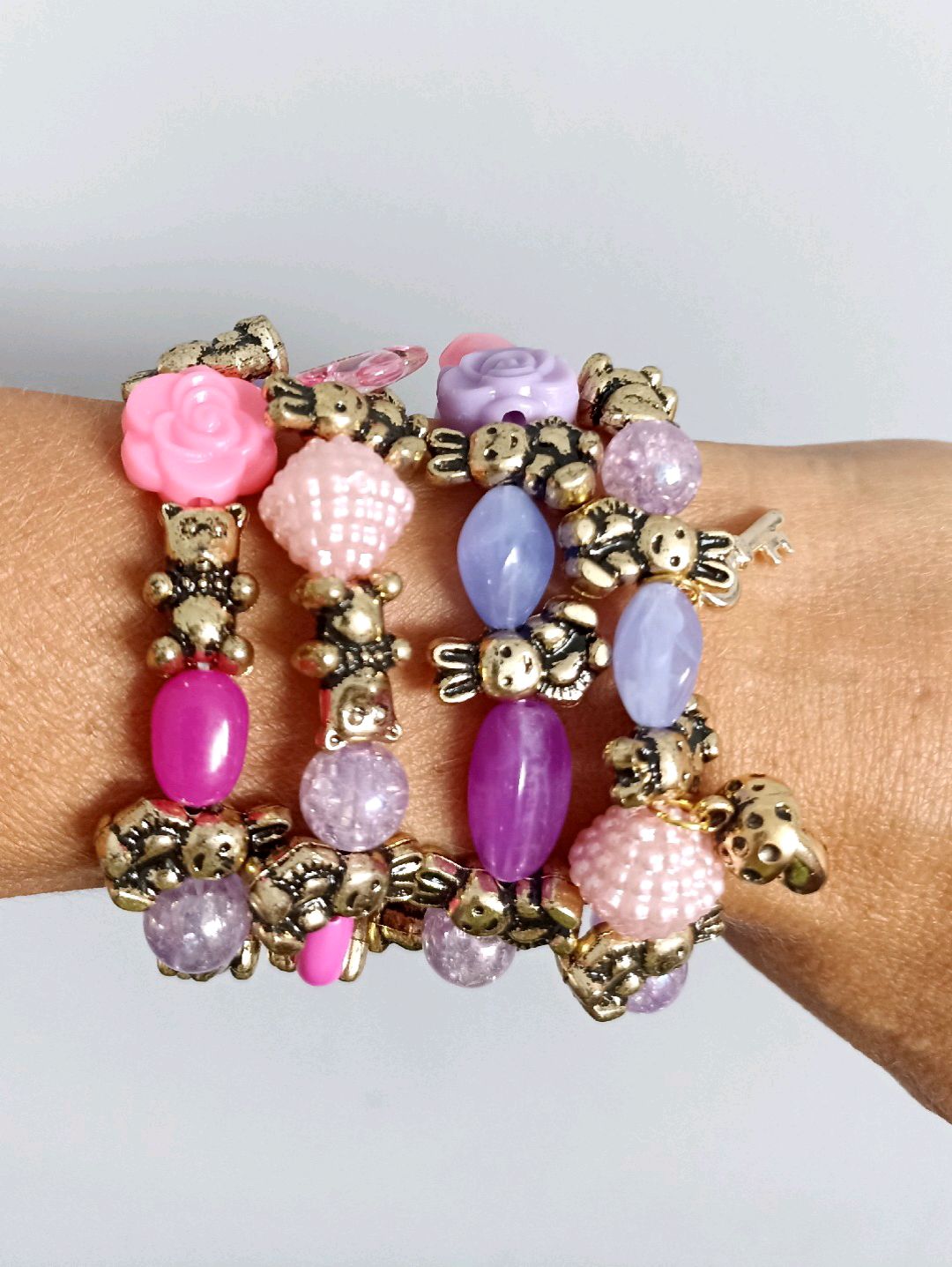lila-pembe-hayvan-figurlu-bileklik-kupe-set-takim-lila