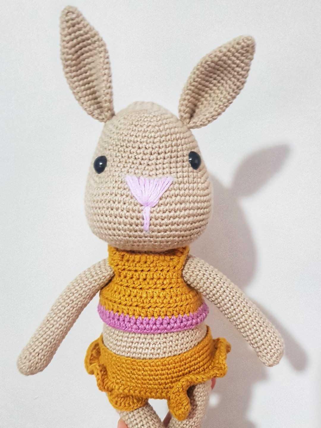 amigurumi-tavsan-odi-ponti-bej