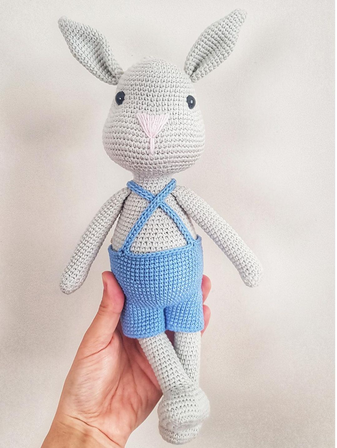amigurumi-tavsan-odi-ponti-gri