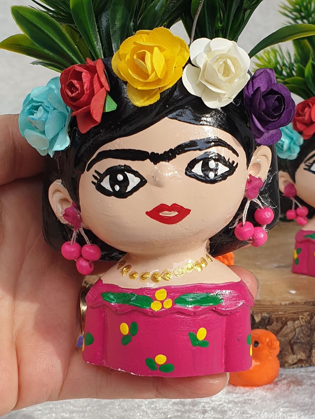 frida-figurlu-saksi-dekor-cok-renkli