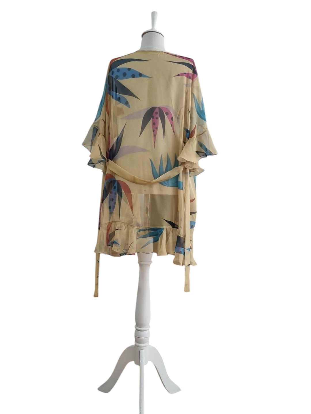 cicek-desenli-firfirli-sifon-kimono-sari