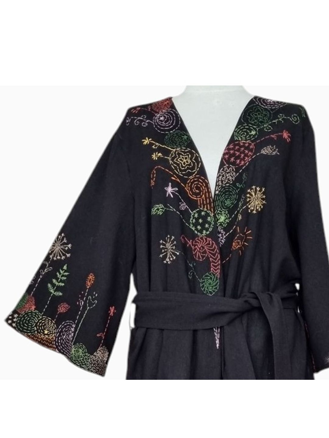 nakisli-siyah-silebezi-kimono-elbise-siyah