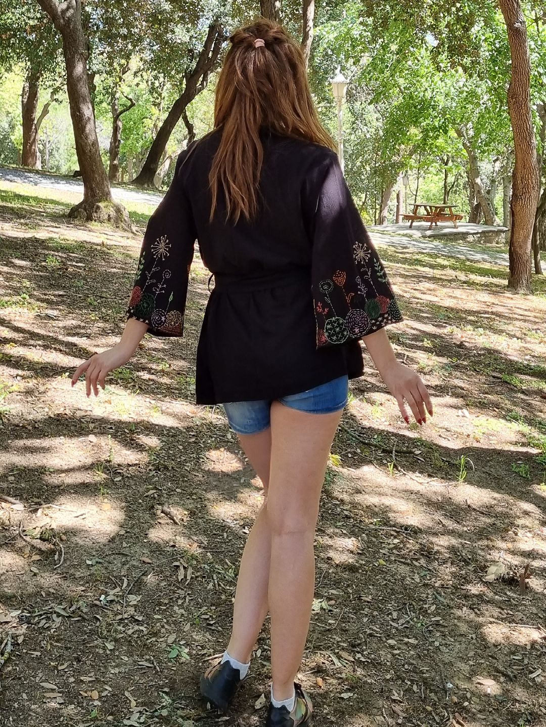 nakisli-siyah-silebezi-kimono-elbise-siyah