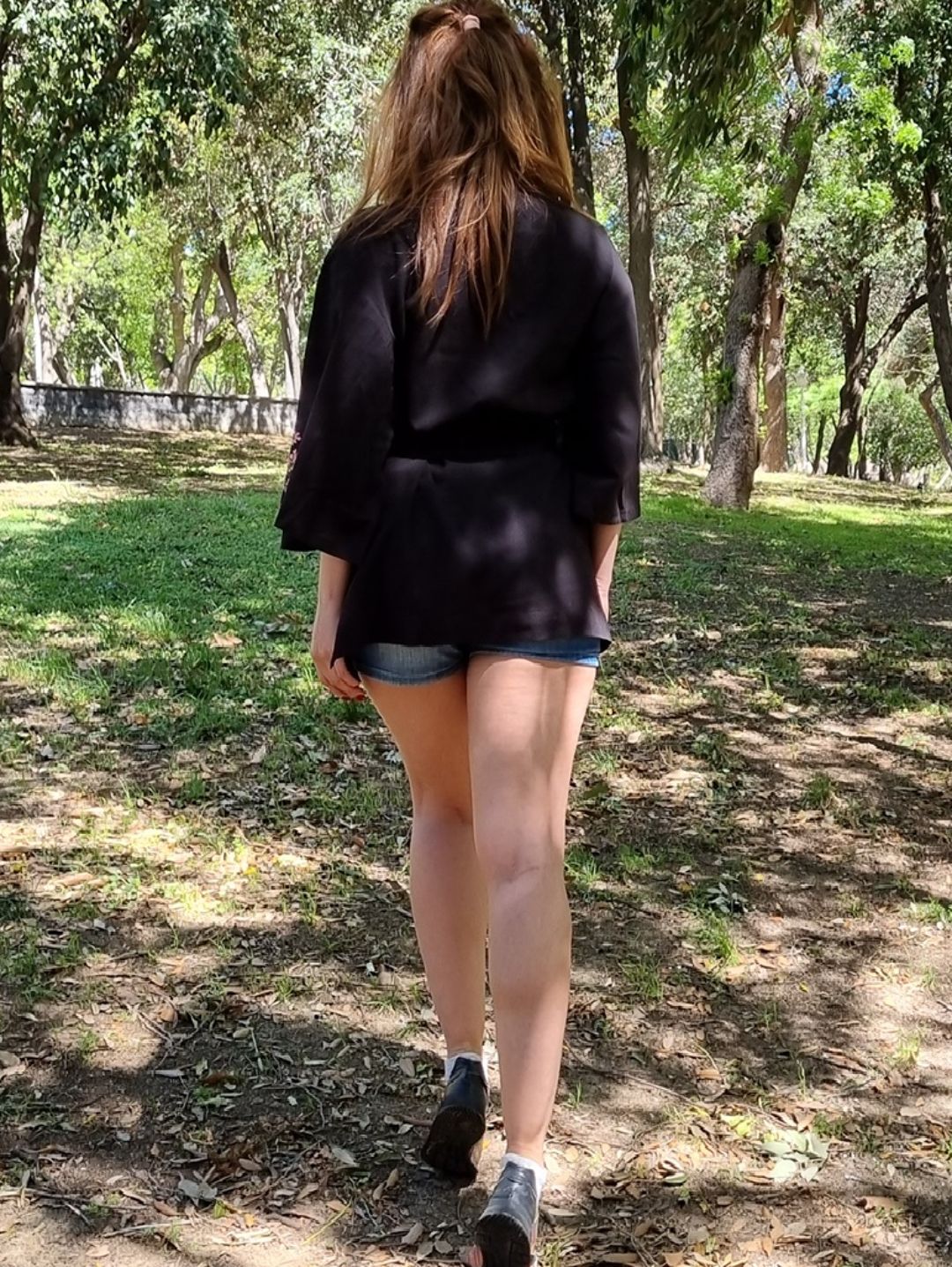 cicek-nakisli-silebezi-kimono-elbise-siyah