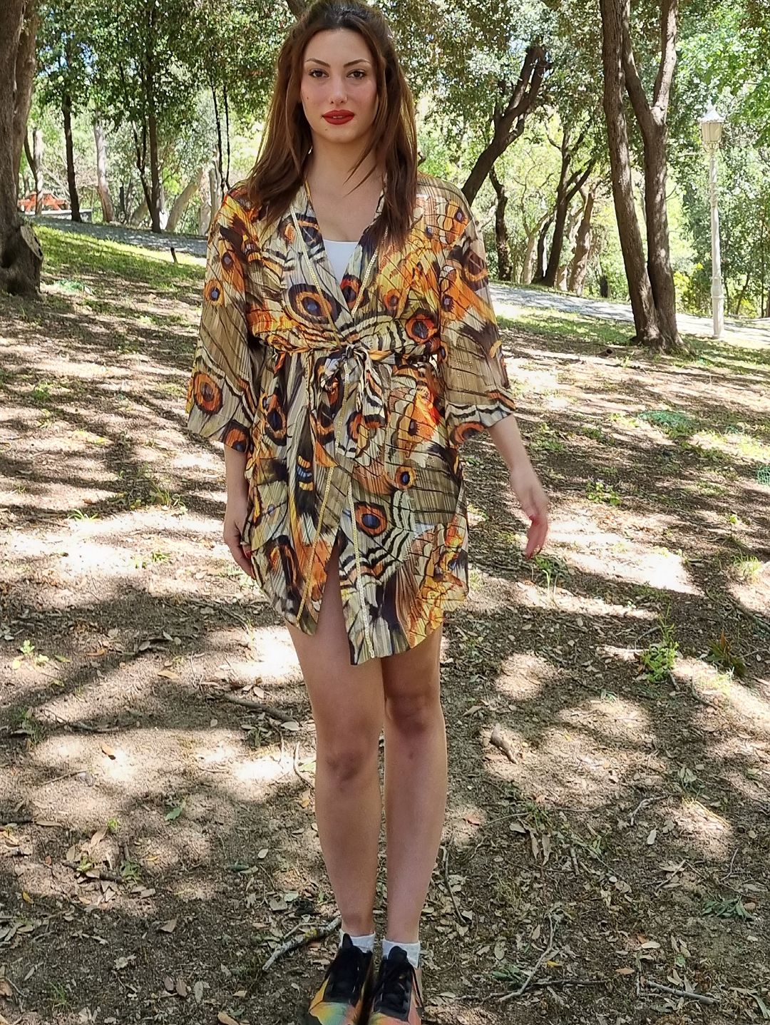 kelebek-desenli-kimono-cok-renkli