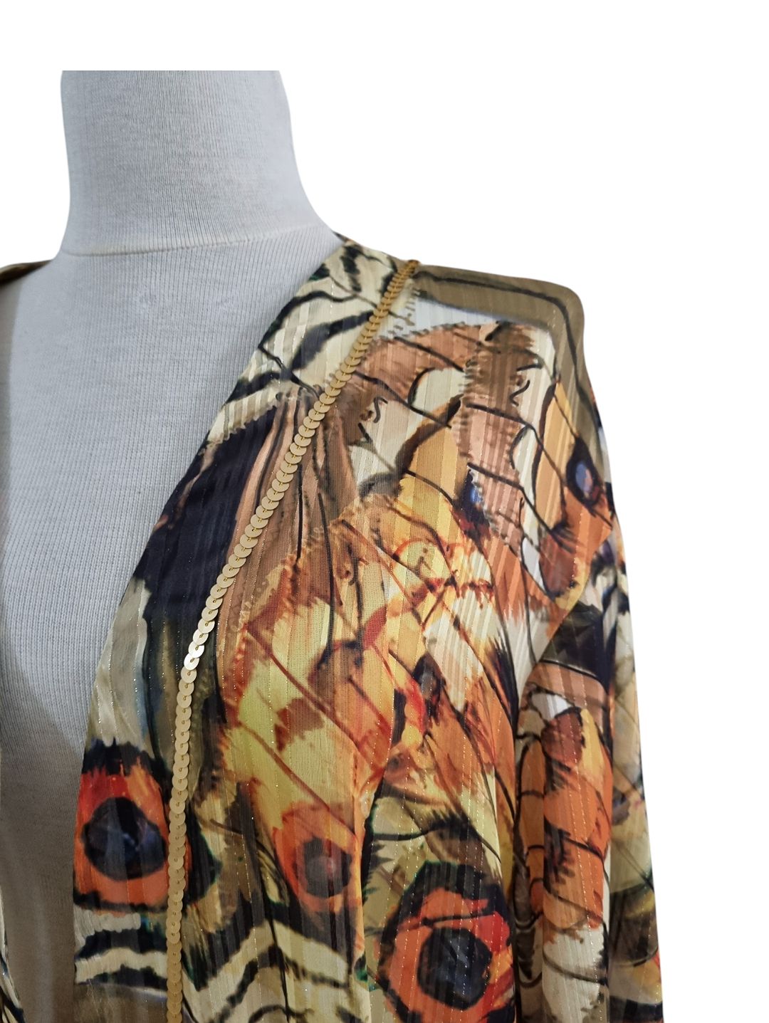 kelebek-desenli-kimono-cok-renkli